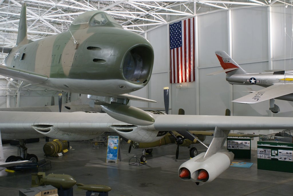 Airforce planes inside Strategic Air and Space Museum by Peter Watts