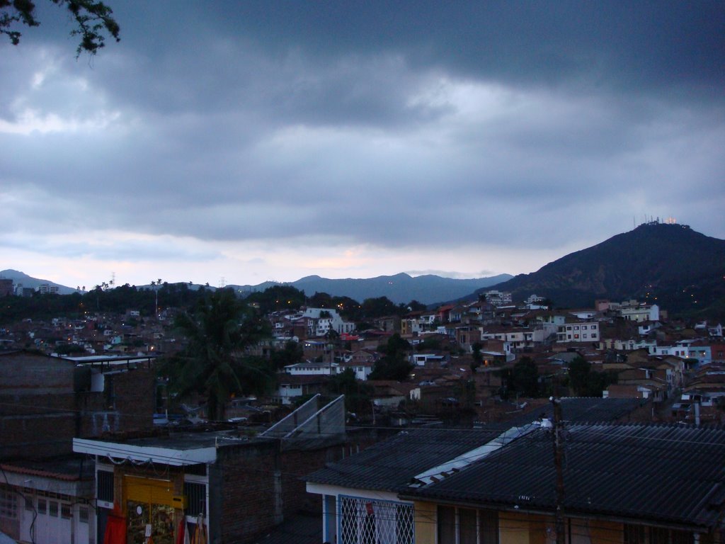 PANORAMICA OESTE DE CALI by carlos alberto arang…