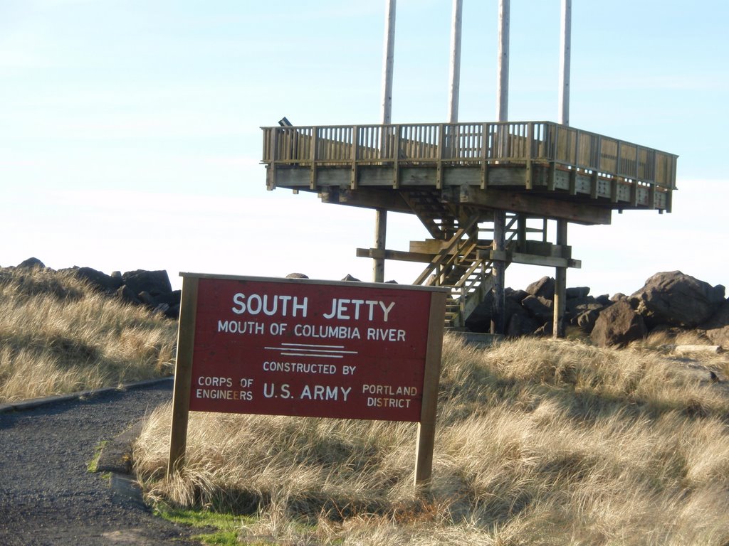 South Jetty Observation Platform by Alma Haus