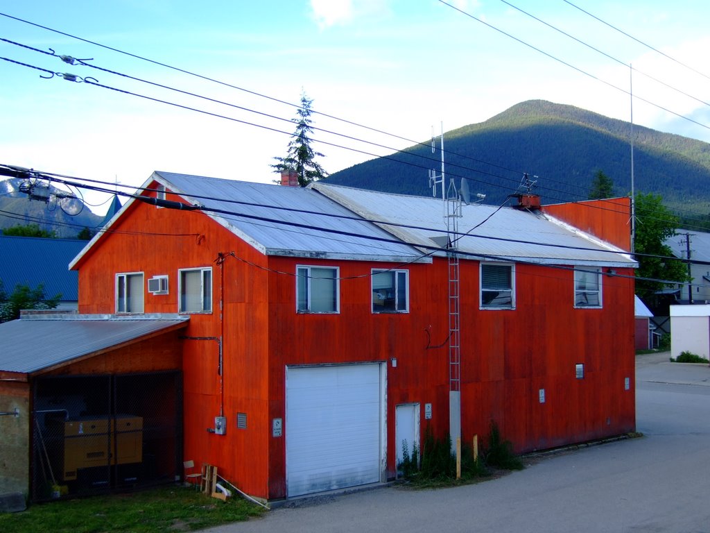 Nakusp Firehall, back of by lxbatty