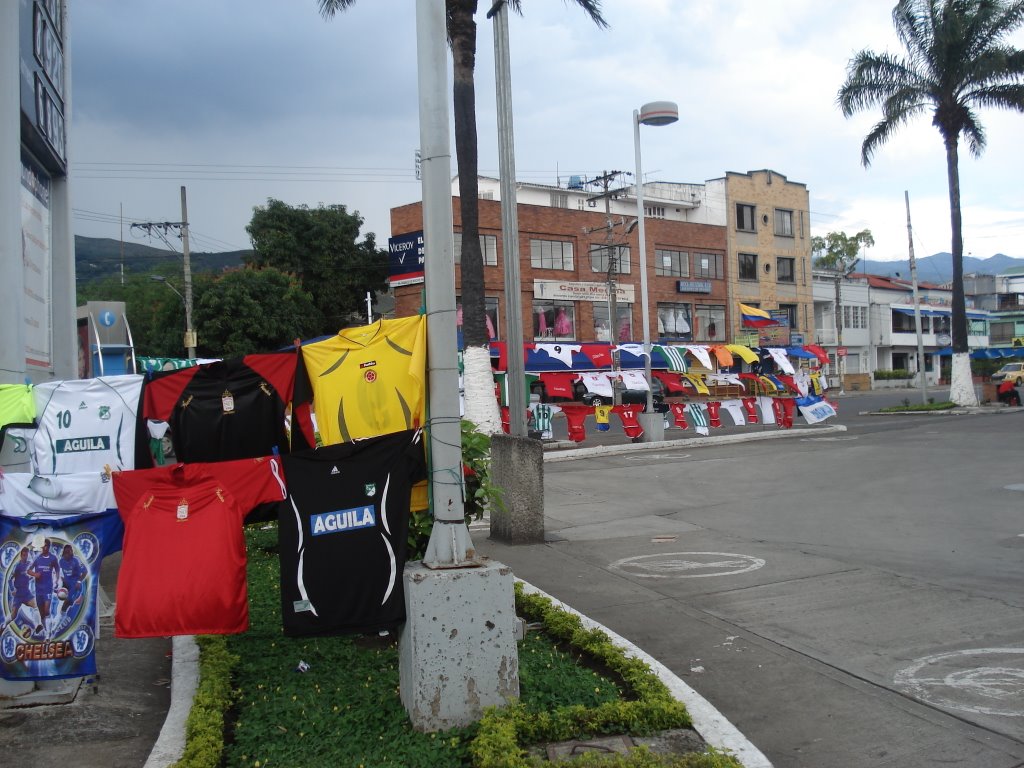 Se vende camisas footbolistas en Cali by Saho Ushio