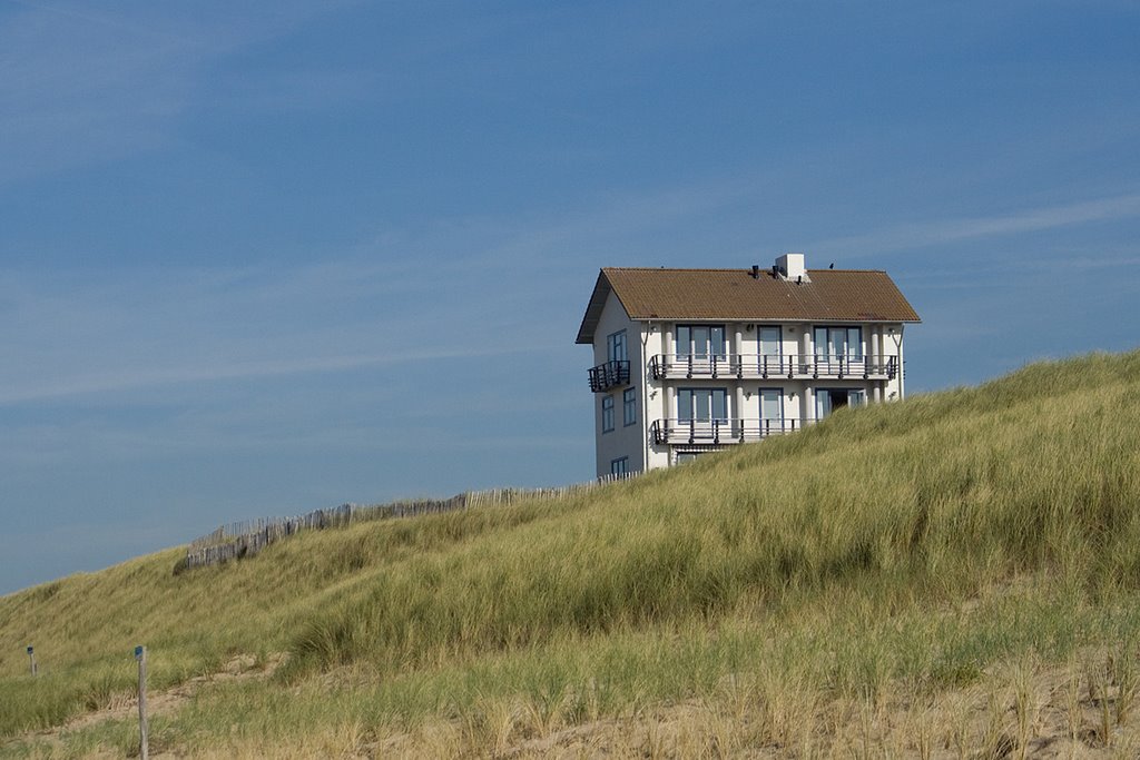 Haus am Meer by Stefan Schmidt