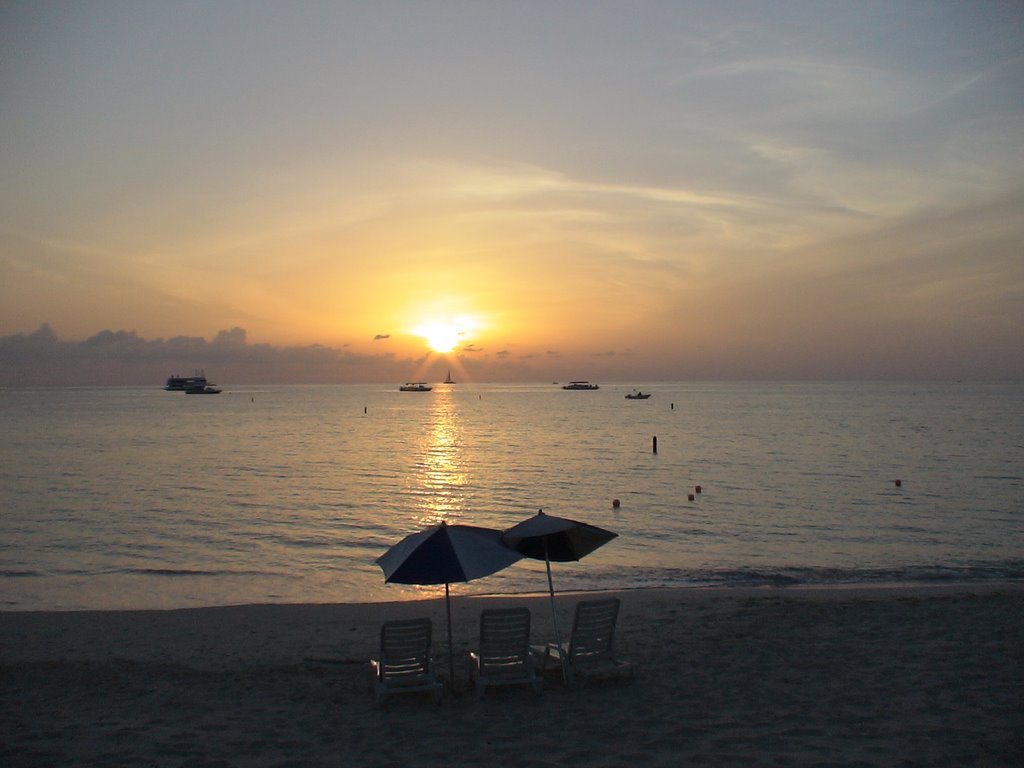 Sunset from the beach club by wmcc