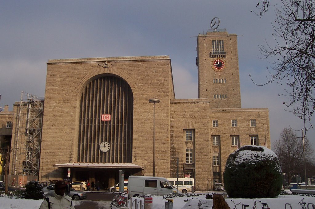 Hauptbahnhof, Stuttgart, Germany by Diego Andres Pinzón …