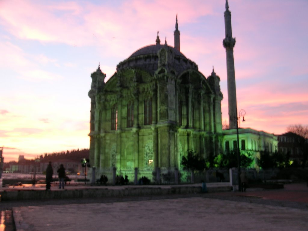 Moschea di ortakoy by joefive