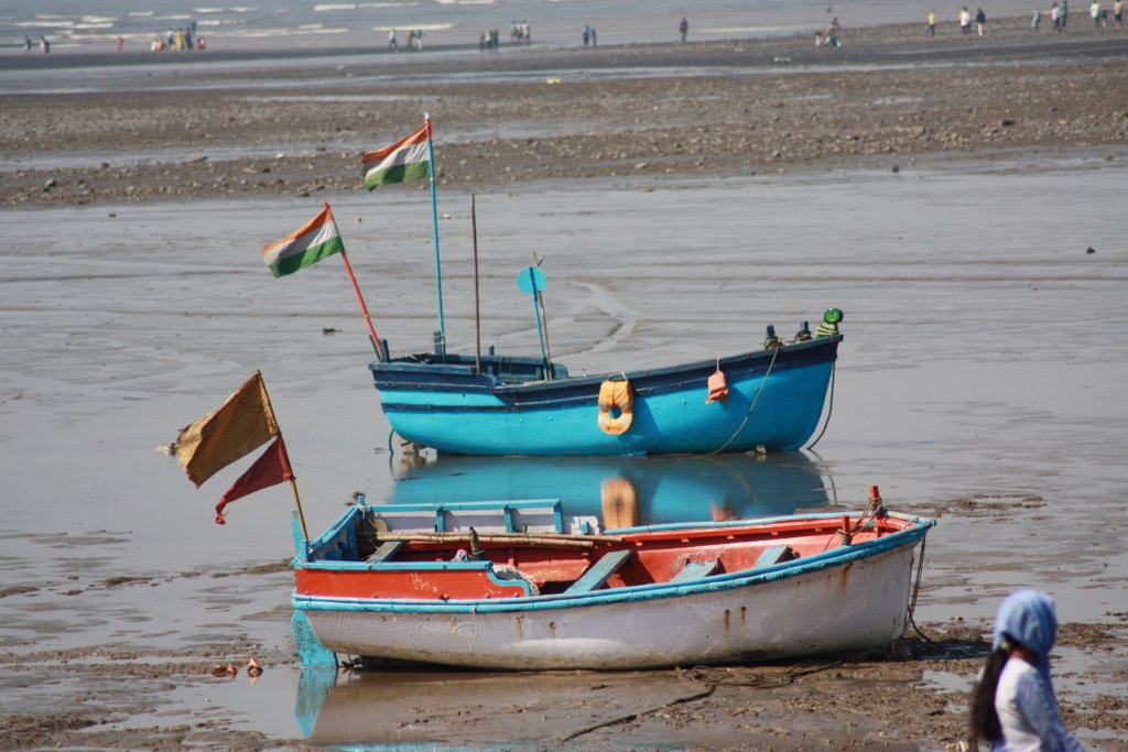 Boats at Daman by PPatel