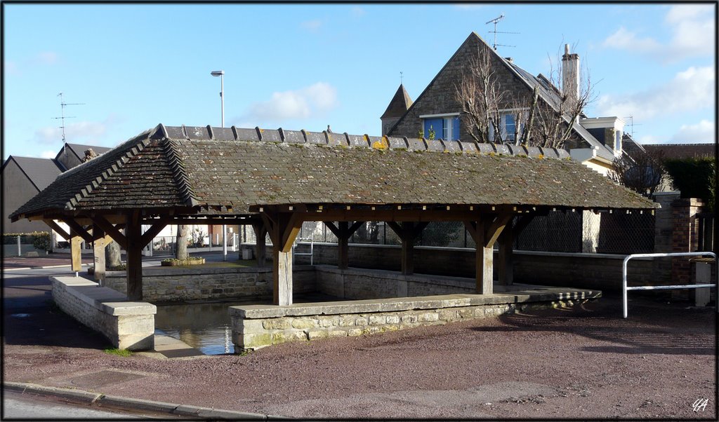 Cheux: Lavoir. by Y. A, Villyssois.