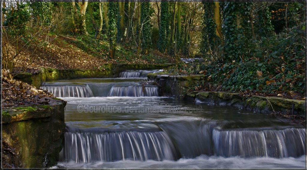 St Albans Stream by scuroluce