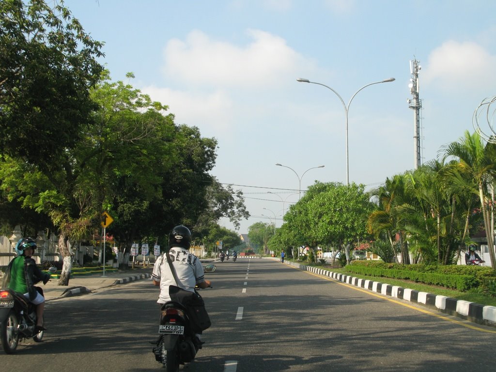 Jalan Diponegoro Streetscape by rilham2