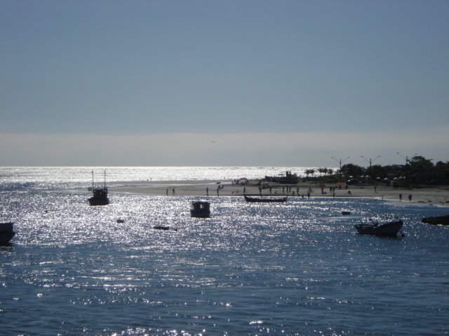 Aguas Prateadas na Praia de Caeiras - Guaratuba PR by Ademilson Correia