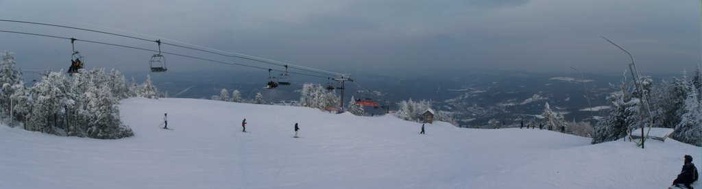 View top of Okemo Mountain from Summit Lodge by Ryan Mori