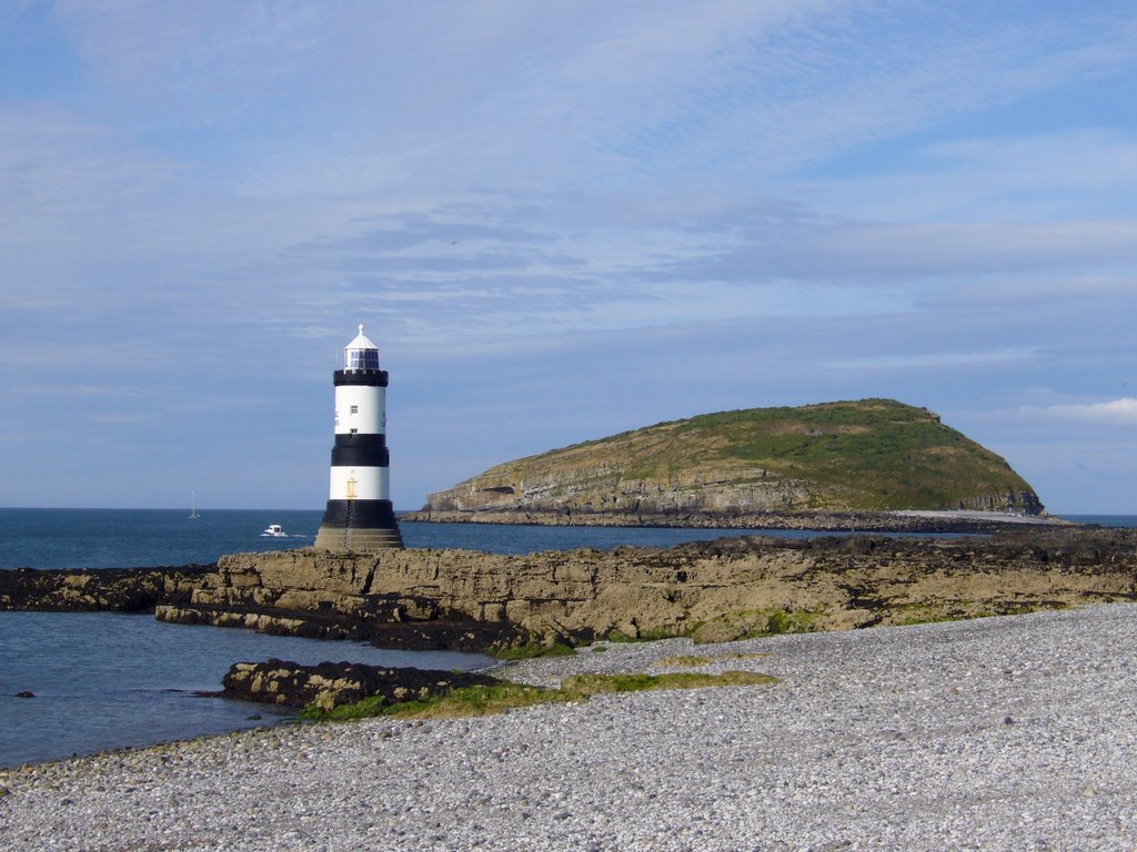 Lighthouse, Black Point close to Puffin Island by Ibshadow