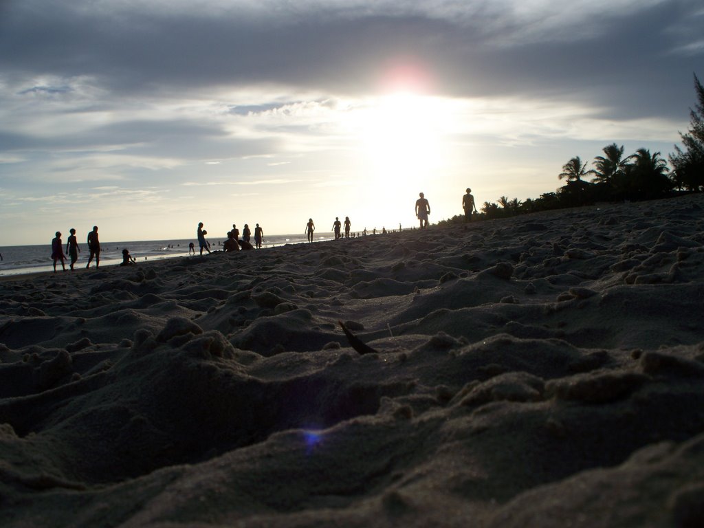 Praia do Lugar Comum by Tica Lage