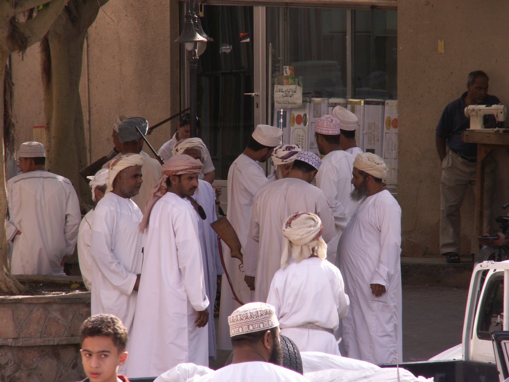 Nizwa weapons market by bramscheutjens