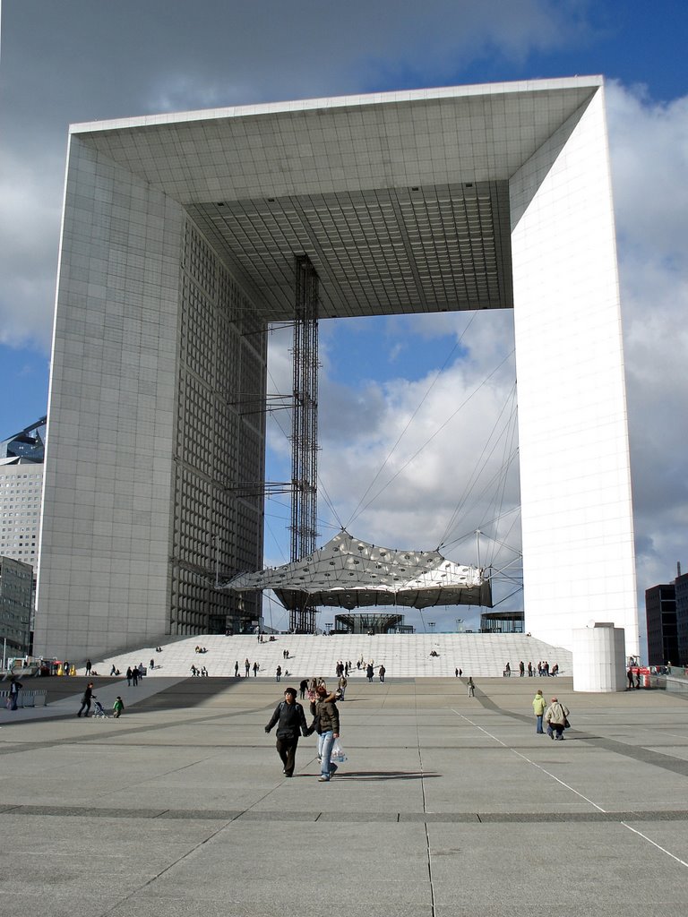 La Grande Arche by Doreen  V