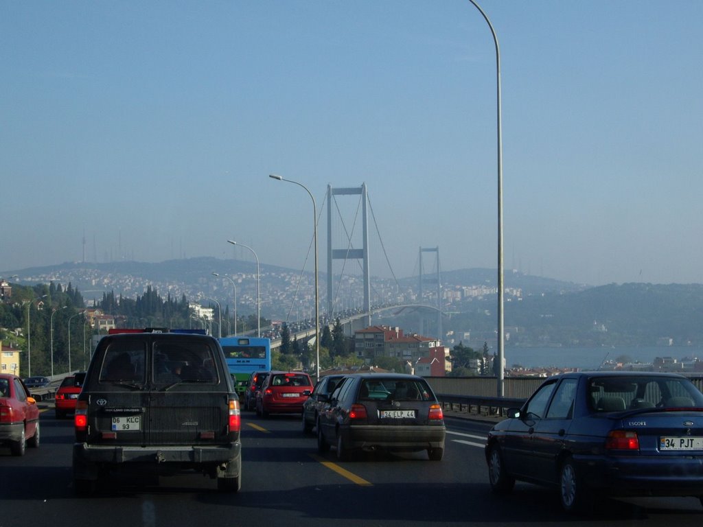 Fatih Sultan Mehmet's Bridge by bacalans