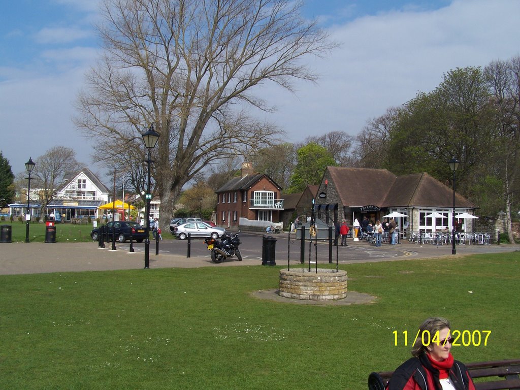 Christchurch Quay towards Cafe by Bobf