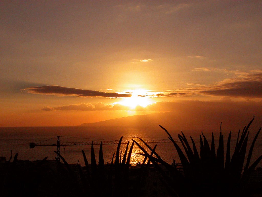 Los Gigantes Sunset from the terrace, by Per Allan Nielsen by Per Allan Nielsen