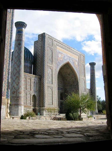 Scher-Dor Medresse am Registan, Samarkand by Karat Theo