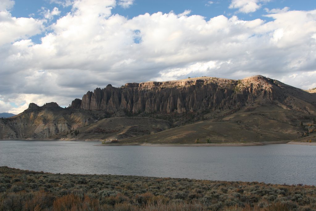 The Dillon Pinnacles by Warren Scoggin