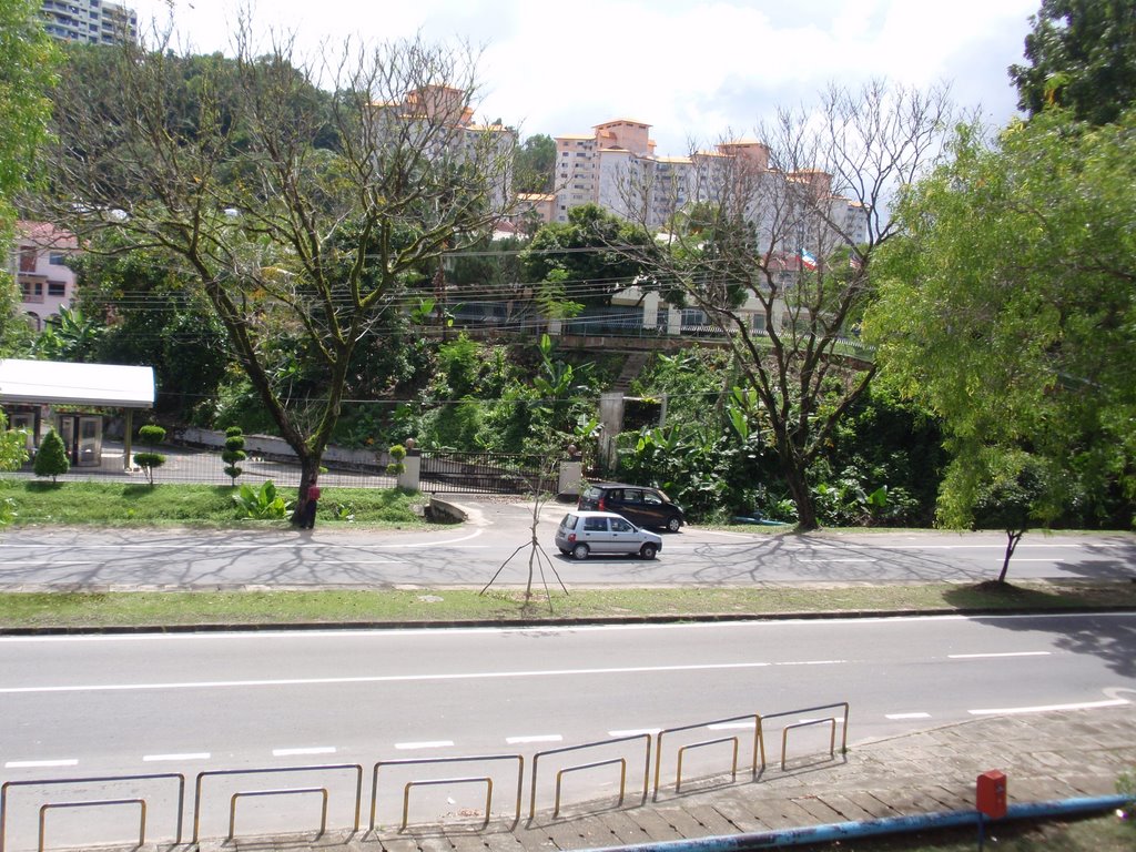 Tuaran Road View by kkboy