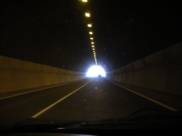 Túnel cerca de Salobreña, Granada. Octubre 2006 by viajeroandaluz