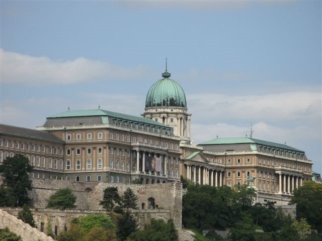 Hungary, Budapest by Sergei Che