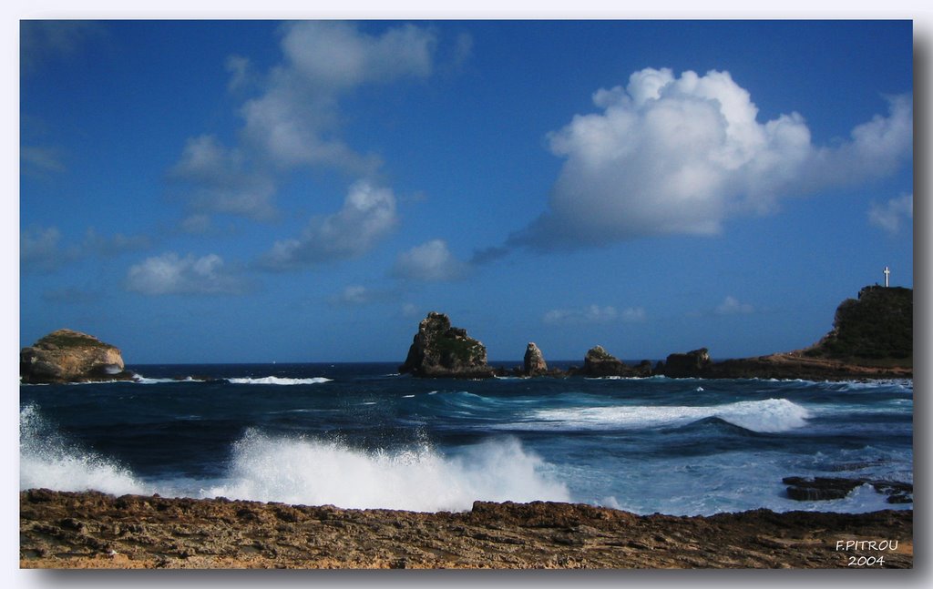 Pointe des 3 Chateaux by Francois PITROU