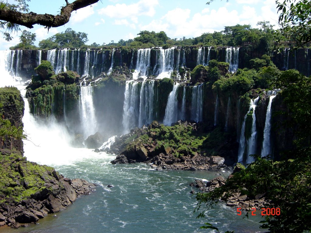 Cataratas del Iguazu, Argentina (www.aenbici.blogspot.com) by Aenbici Andres