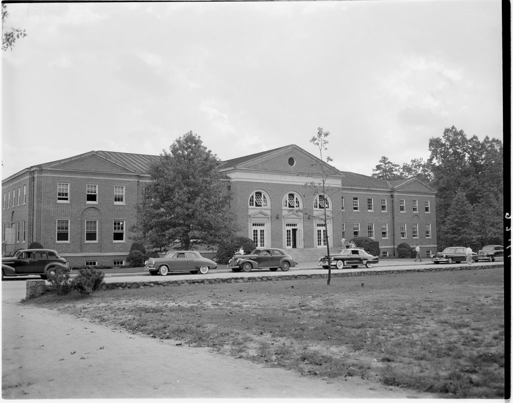 Woollen Gymnasium, 1950 by UNC Library