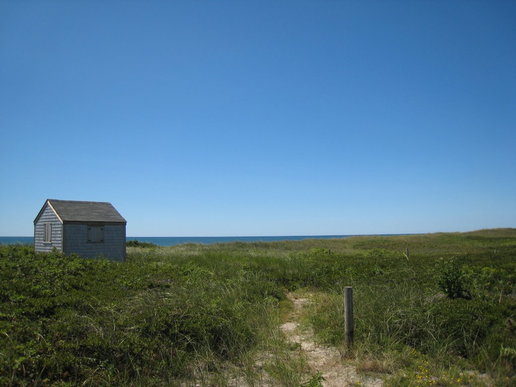 Nantucket Island, Clark Cove Rd. by hullymon