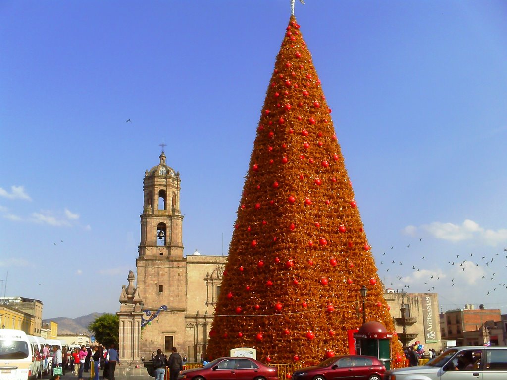 Centro Histórico, 58000 Morelia, Mich., Mexico by Inge_Fer