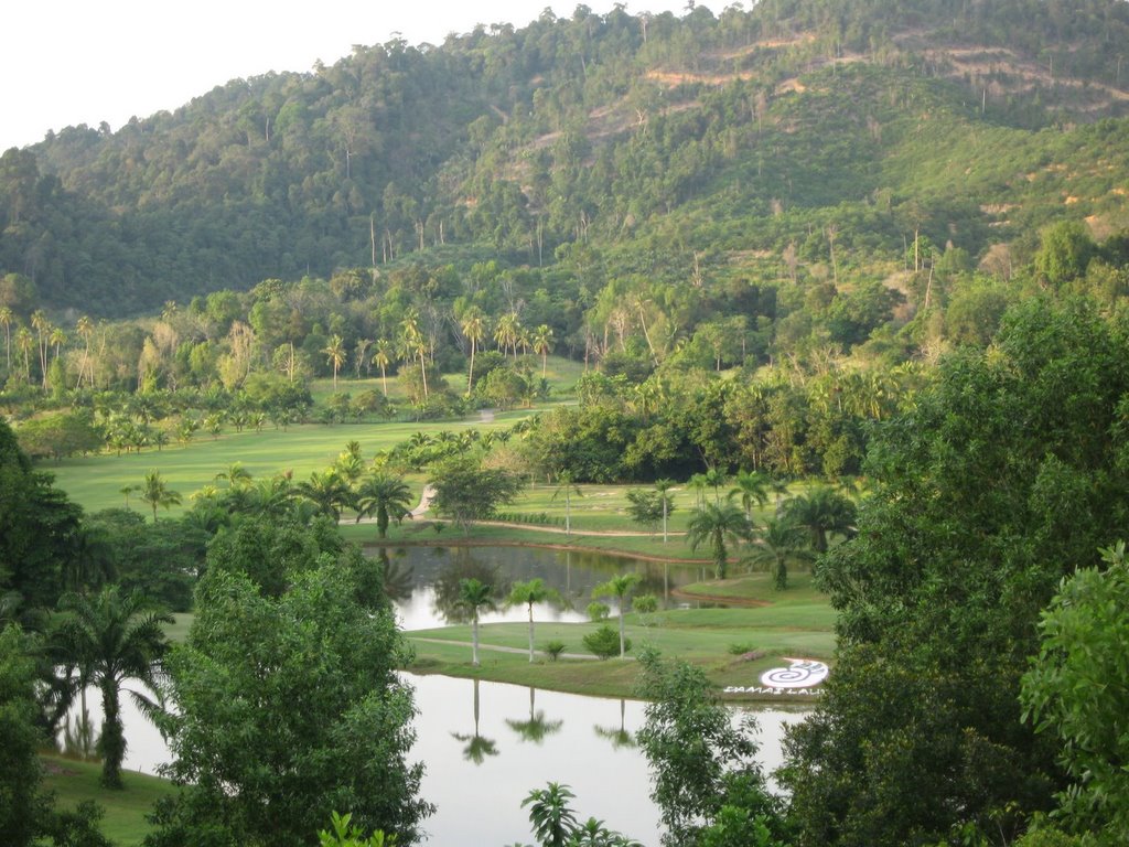 Damai Laut Country Resort by travelphotoworld.org