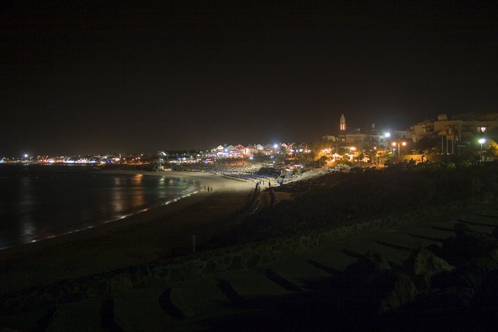 Playa Blanca_nocturna by Laura Sayalero Plate…