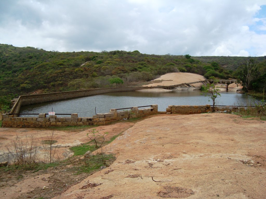 Patu - Barragem de Pedra na serra do Lima by VaConferir Por Walte…