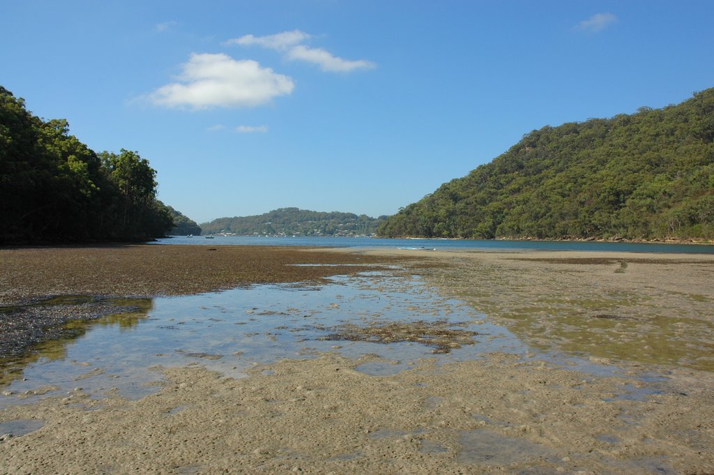 Waterfall Bay - At low tide by Selim Tezcan