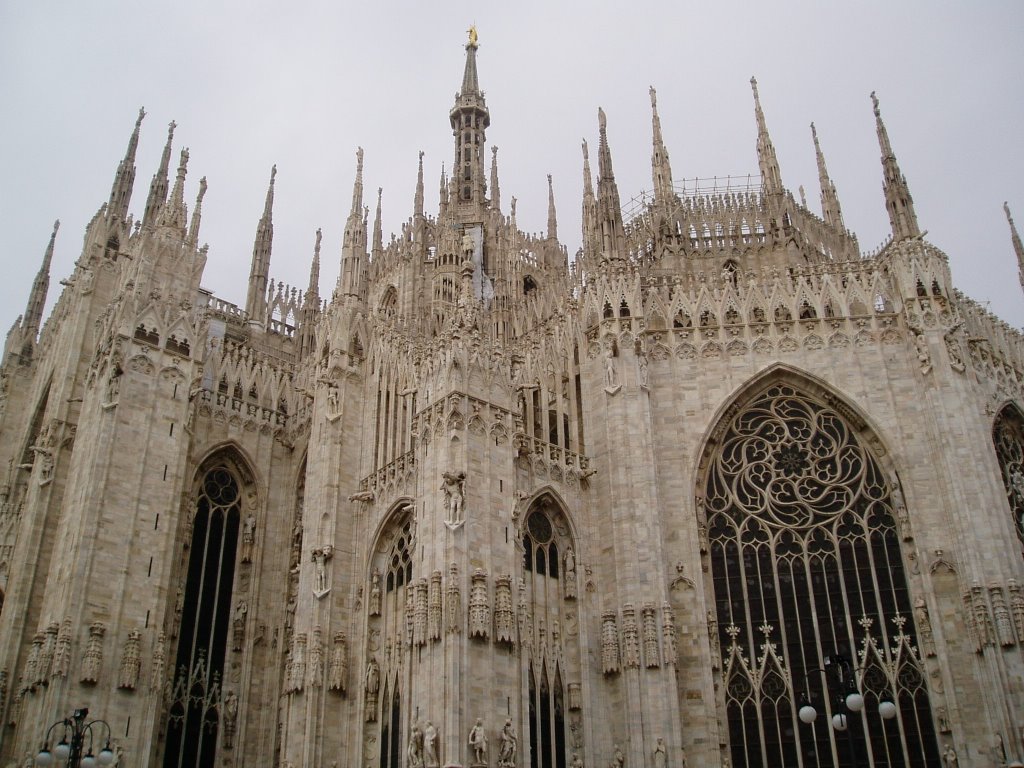 Catedral de Milán (Fachada trasera) by Jaime Ruano