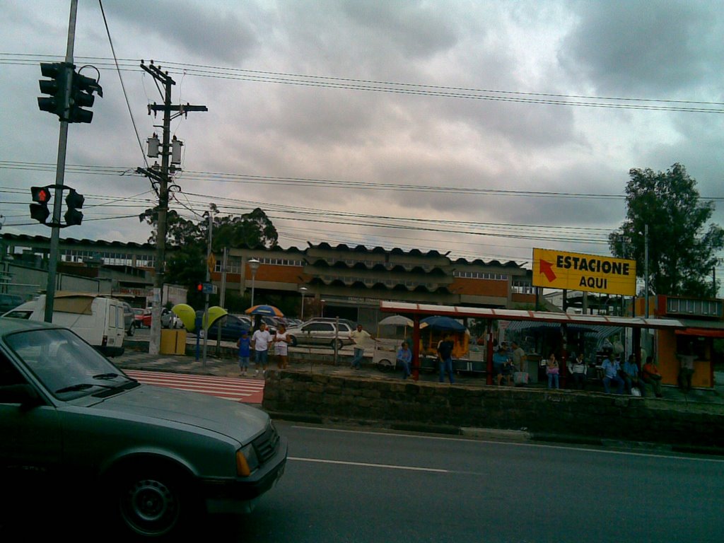 Av. Autonomistas, estação Cmdte. Sampaio by Carlos Antonio de So…