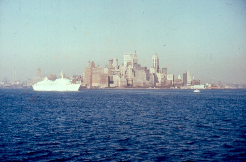 Old Skyline Manhattan 1966 by dieter45