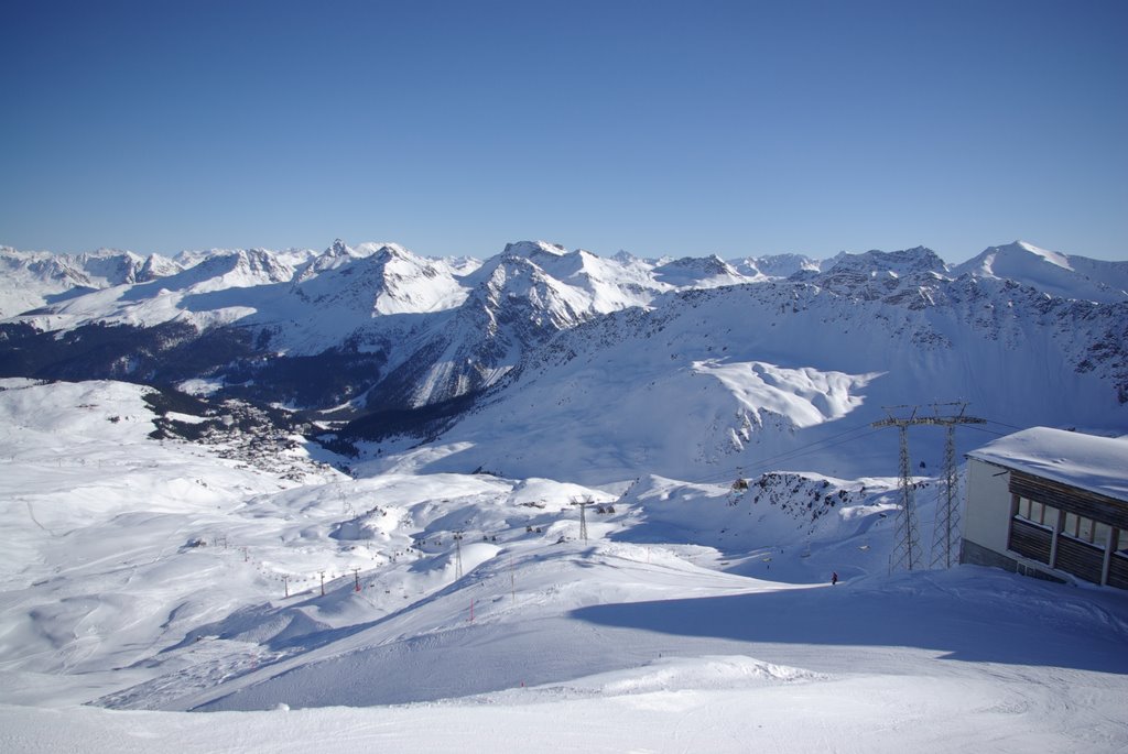 Inner Arosa from Hörnli by Bas Vianen