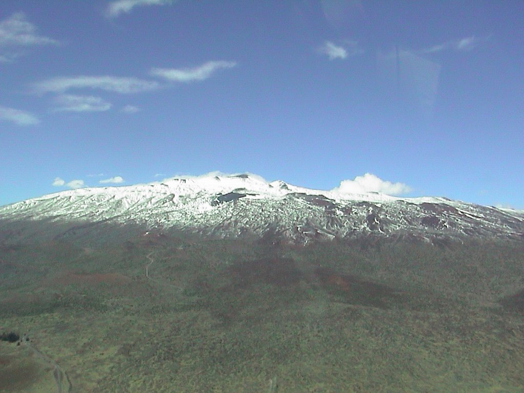 MAUNA KEA, HAWAII 01MAR04 by Howard Millichap