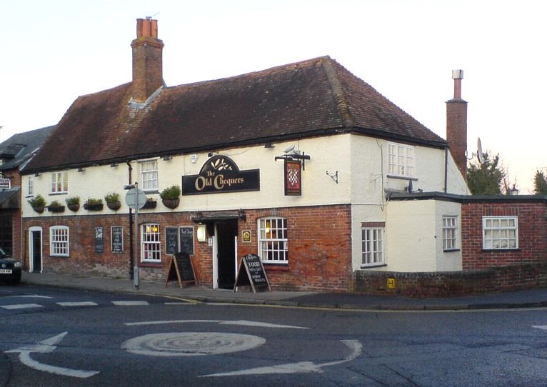 The Old Chequers at Thatcham by fencer_js@yahoo.com