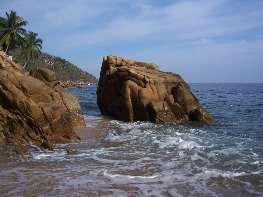 Yelapa, Puerto Valalrta, Jalisco by Juan m Juarez