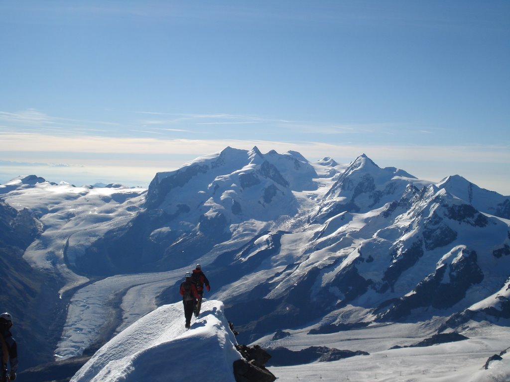 Monte Rosa from Matterhorn summit by harveylam