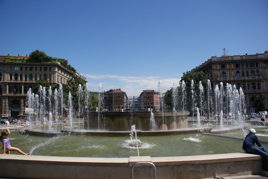 Piazza Castello by DJR09