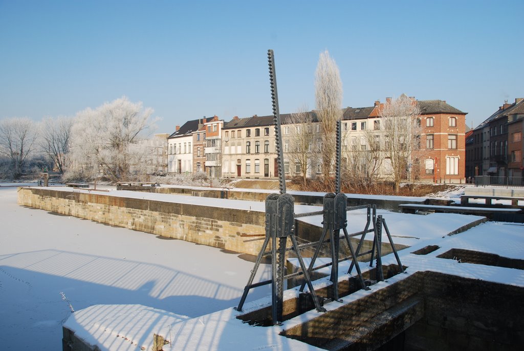 Het sasken in de winter - "Sasken" in the winter by © Jan De Swaef