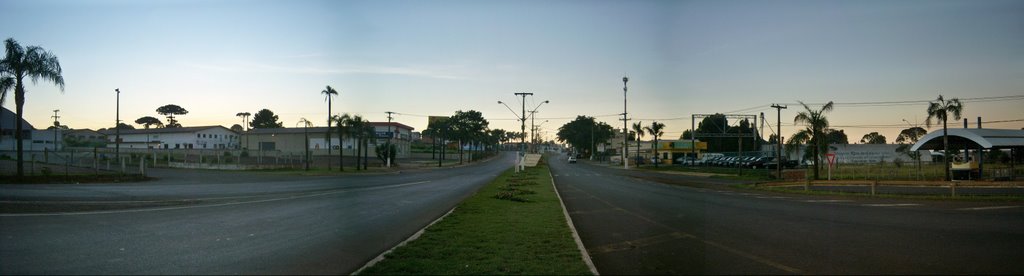 Começo da Avenida Manoel Ribas, acesso principal em Guarapuava by Loivinho A.M.França