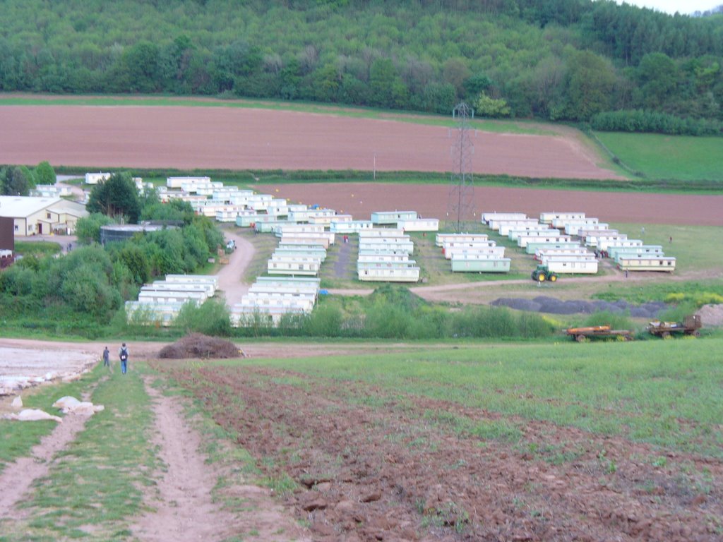 "Przyczepowe miasteczko" - caravans on Cobrey Farms by justyna.mroczek