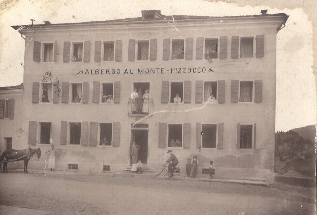 L'Albergo Monte Pizzocco (poi Muraro) by edelweiss50