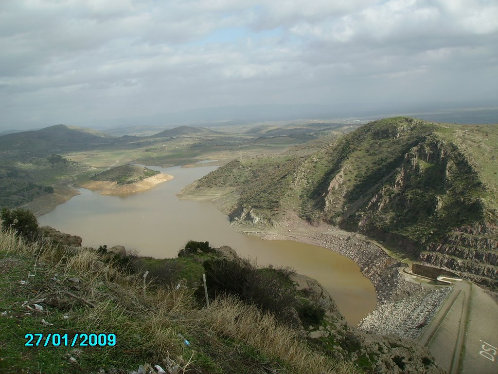 Bergama - Kestel Barajı   ( M. Yetüt ) by Mehmet Yetüt